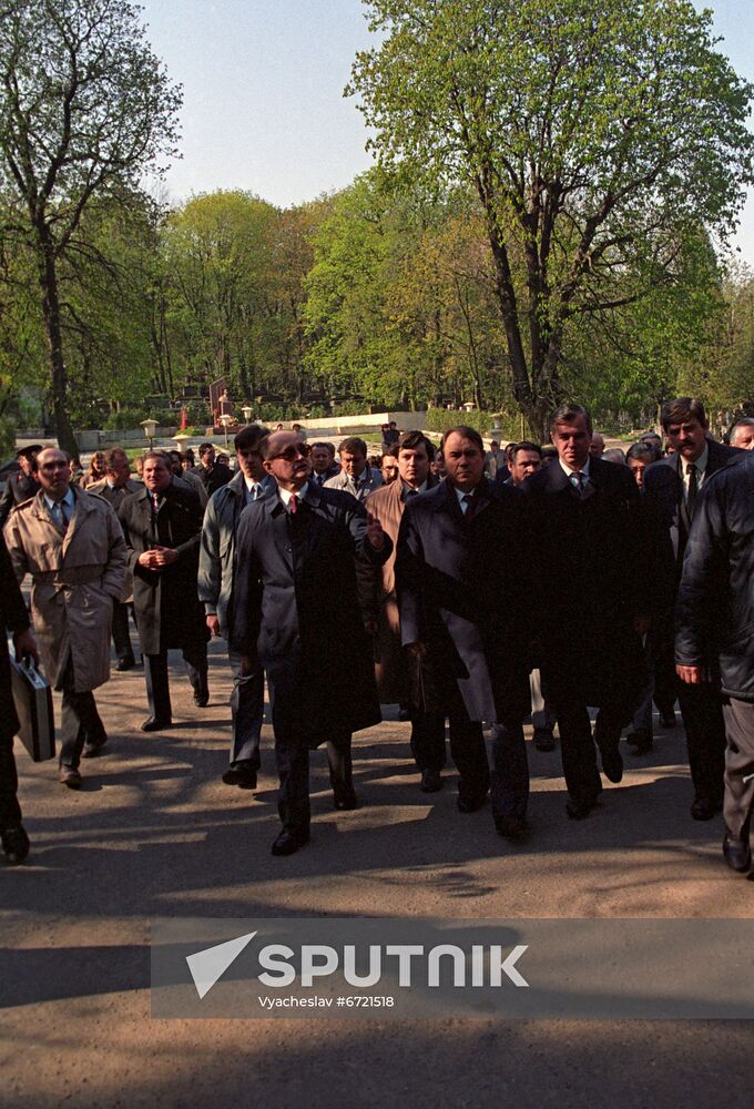 Polish President Wojciech Jaruzelski's visit to the Soviet Union