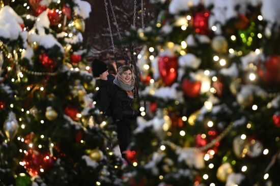 Russia New Year Festive Season Preparations