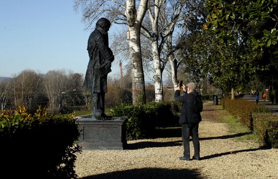 Italy Russia Culture Dostoyevsky Monument