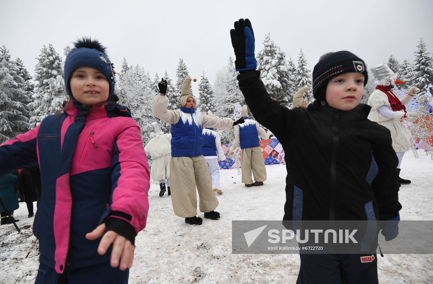 Russia New Year Festive Season Preparations