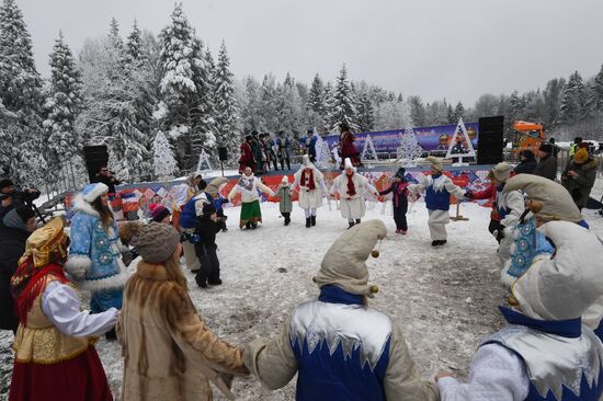 Russia New Year Festive Season Preparations