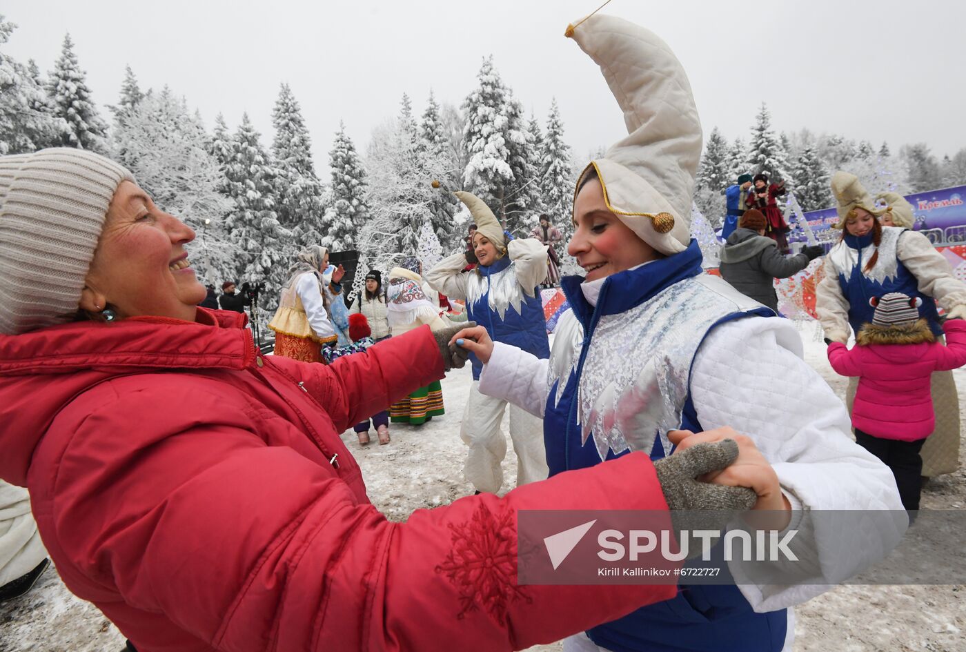 Russia New Year Festive Season Preparations