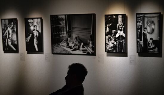Russia Art Photography Newton Exhibition