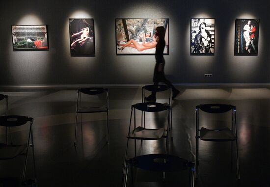 Russia Art Photography Newton Exhibition