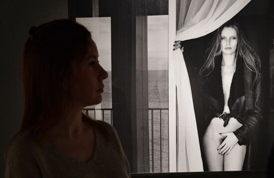 Russia Art Photography Newton Exhibition