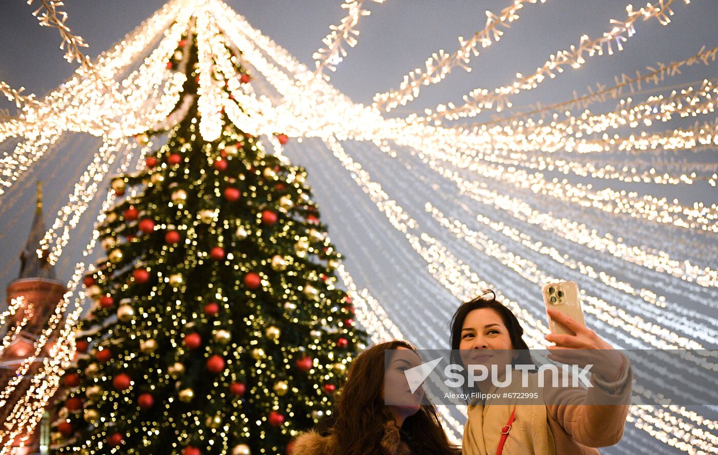Russia New Year Festive Season Preparations