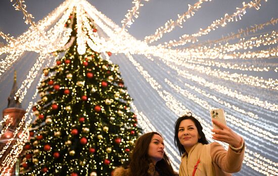 Russia New Year Festive Season Preparations