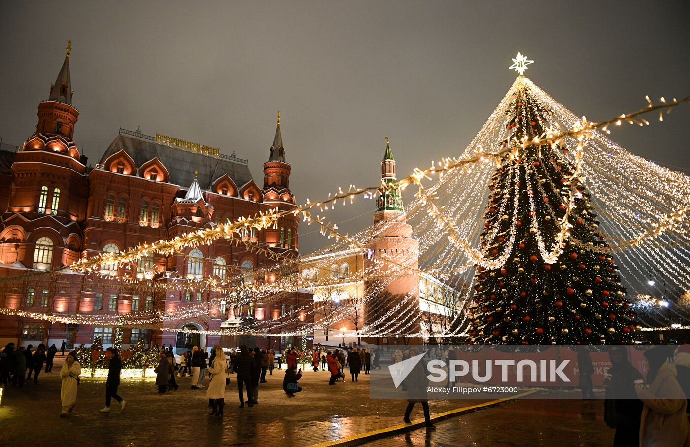 Russia New Year Festive Season Preparations