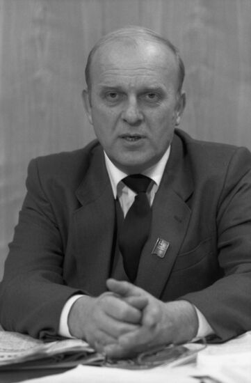 Worker of Moscow Executive Committee Sergei Sholokhov