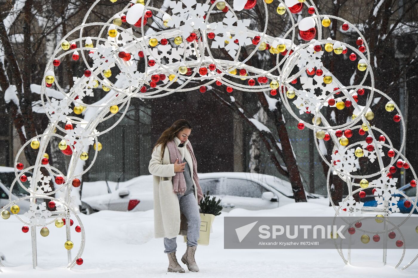 Russia New Year Festive Season Preparations