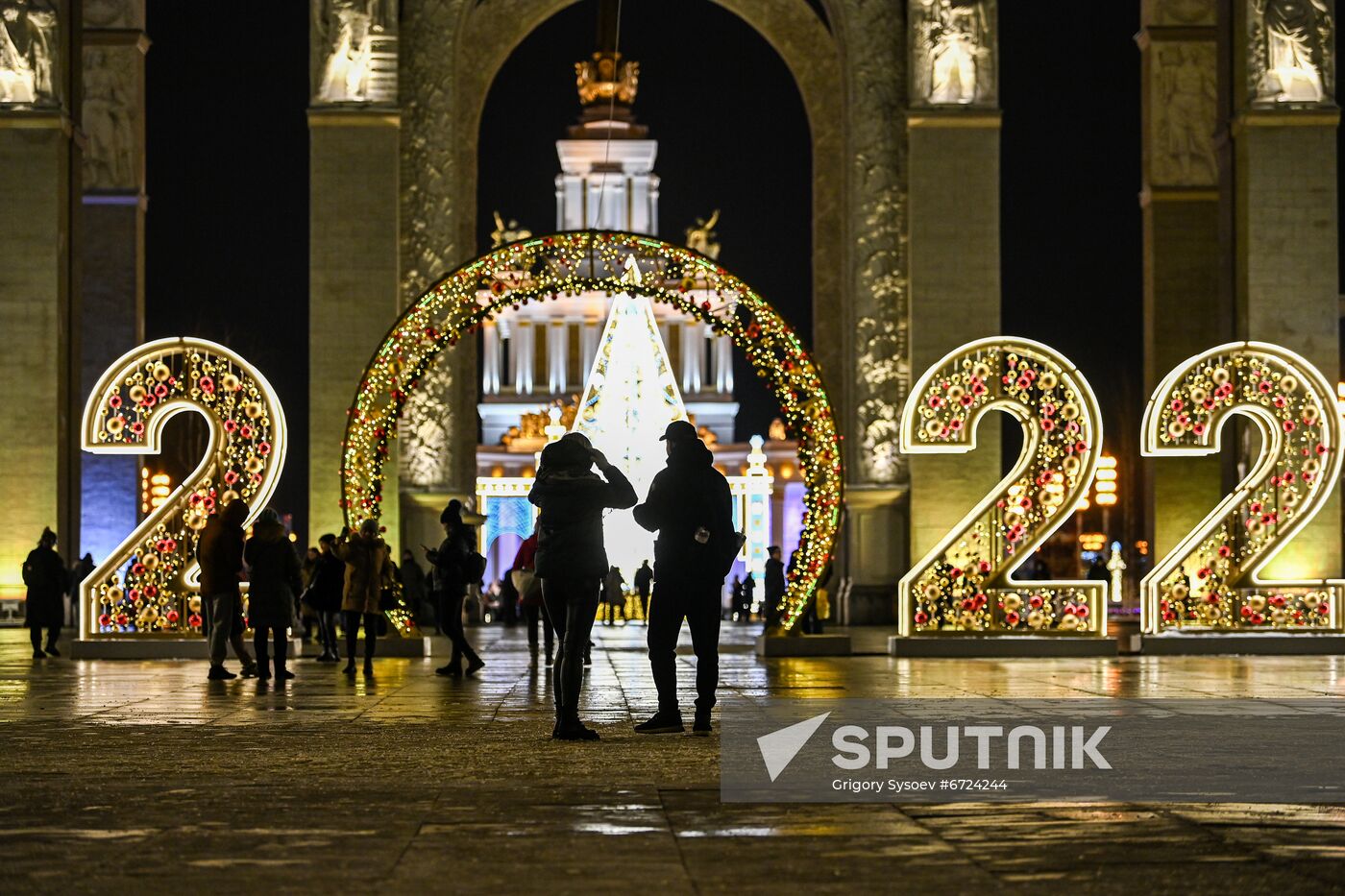 Russia New Year Festive Season Preparations