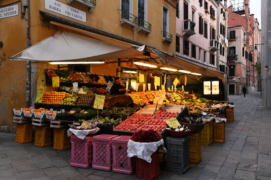 Italy Coronavirus Restrictions