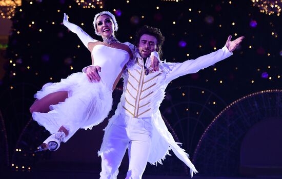 Russia Swan Lake Ice Show