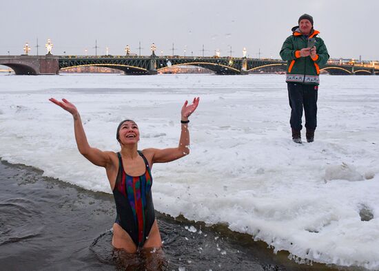 Russia Winter Swimming