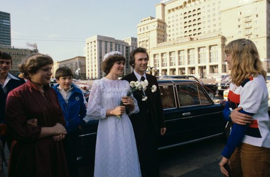 Moscow newlyweds
