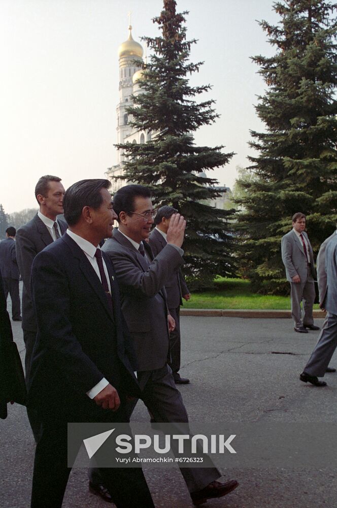 Premier of the People's Republic of China Li Peng visits USSR