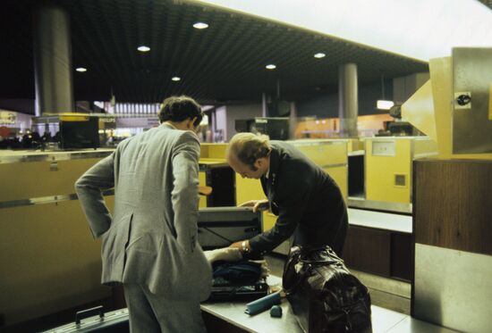 Customs at Sheremetyevo Airport