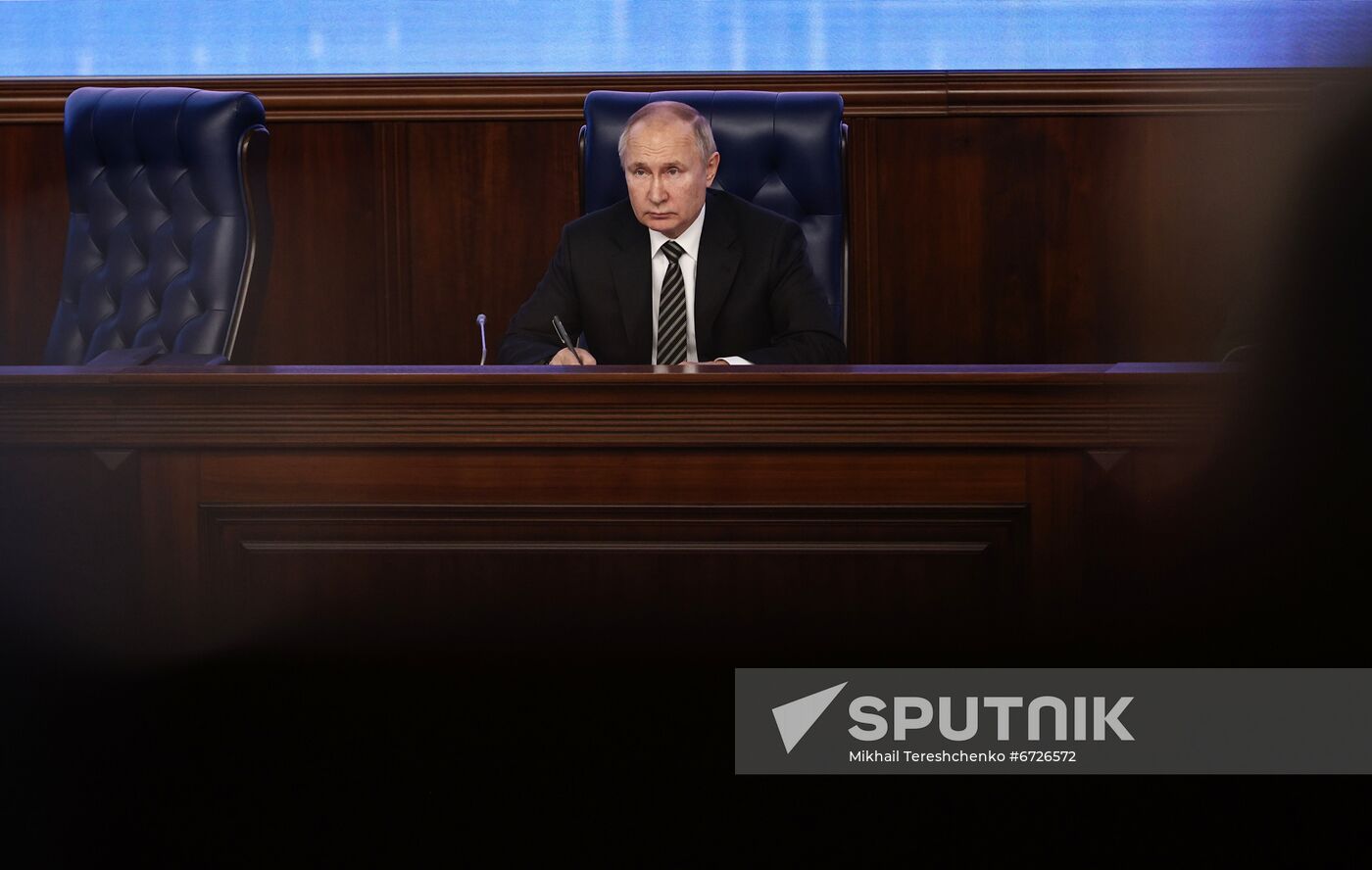 Russia Putin Defence Ministry Board