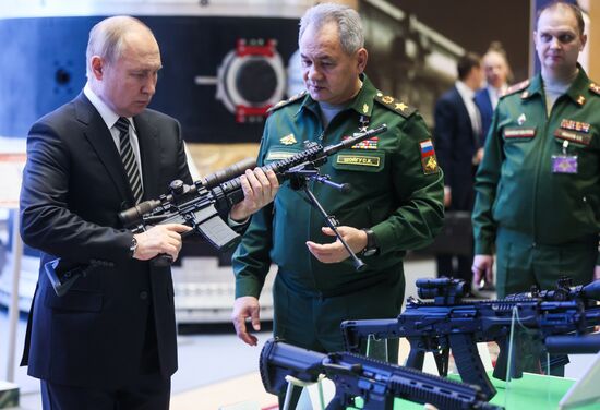 Russia Putin Defence Ministry Board