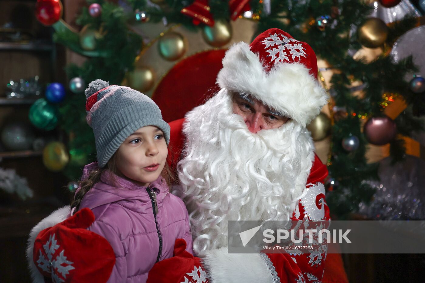 Russia New Year Festive Season Preparations