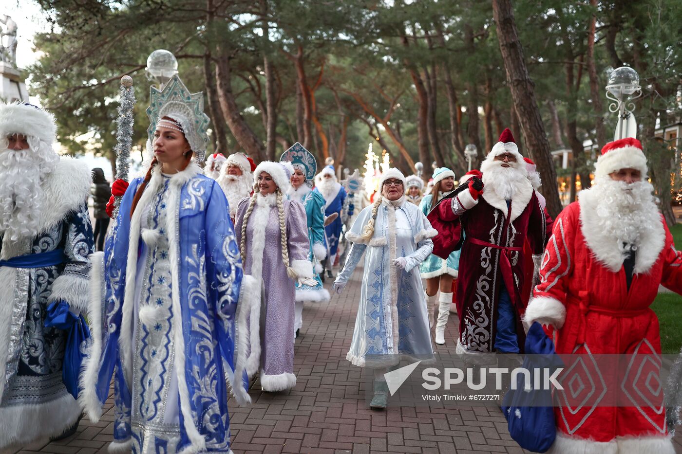 Russia New Year Festive Season Preparations