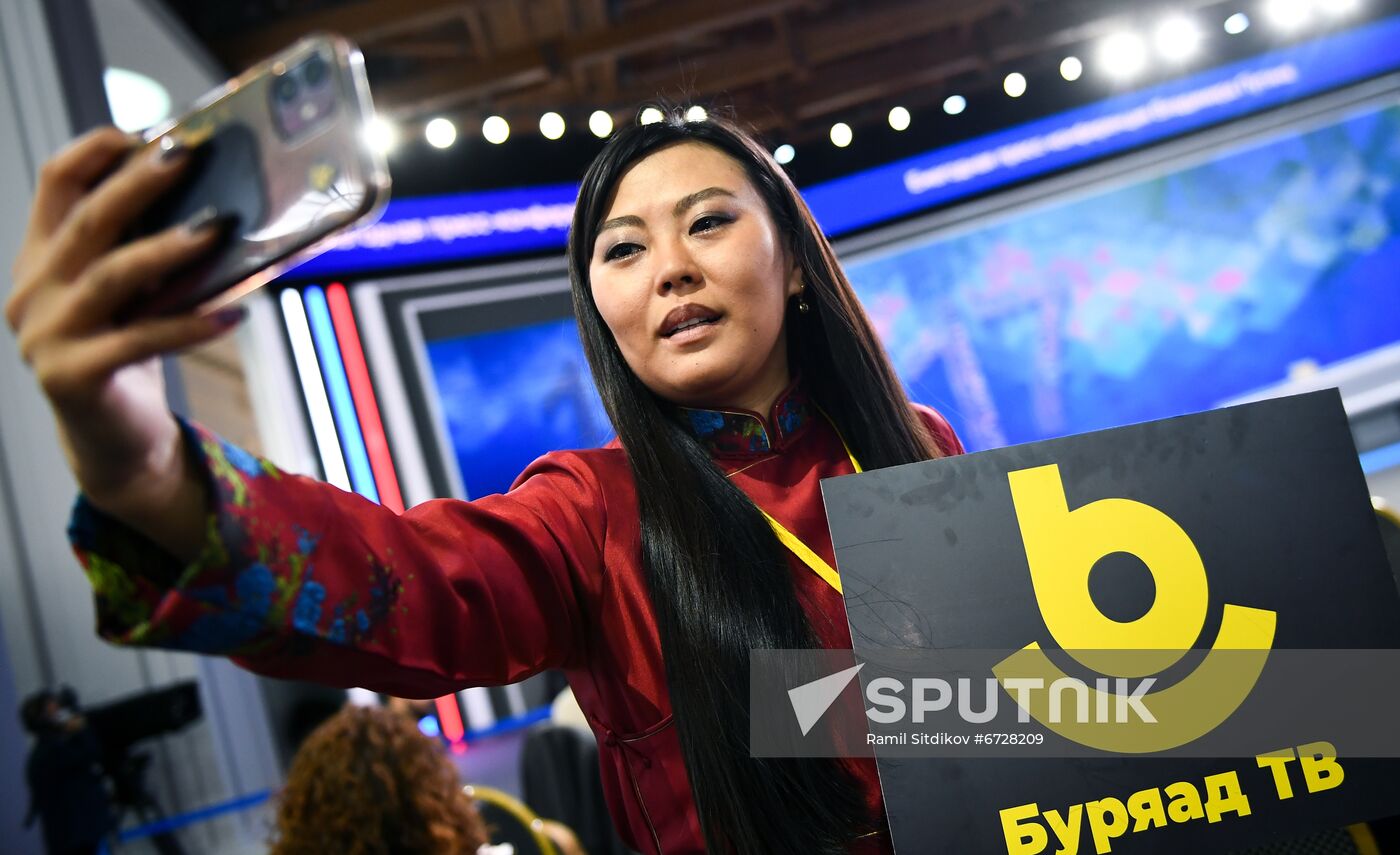 Russia Putin News Conference