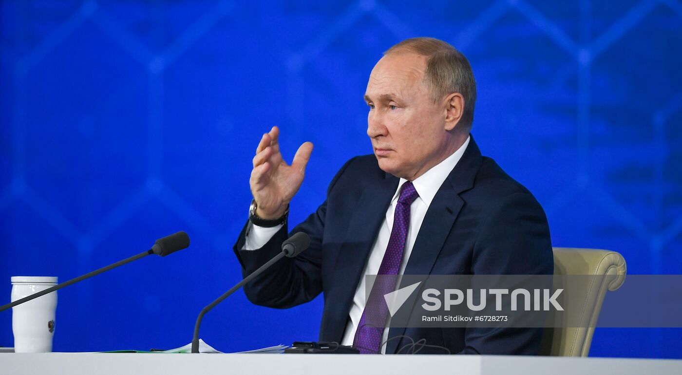 Russia Putin News Conference