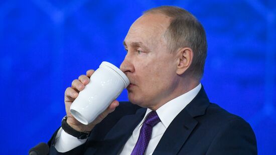 Russia Putin News Conference