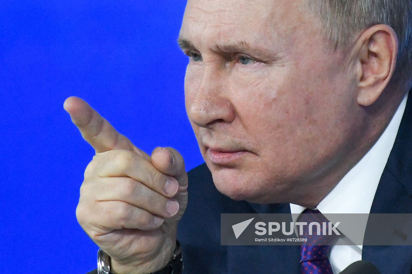 Russia Putin News Conference