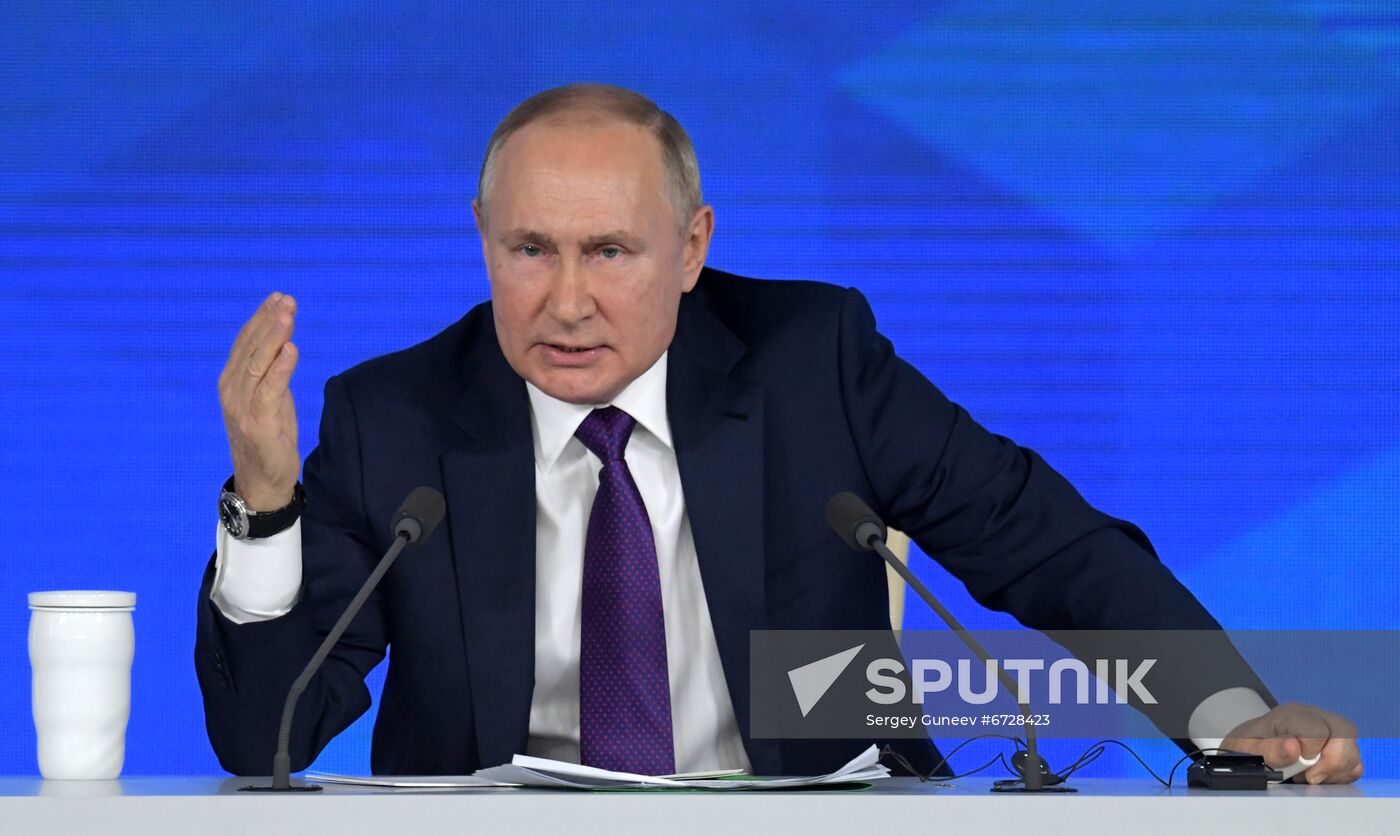 Russia Putin News Conference