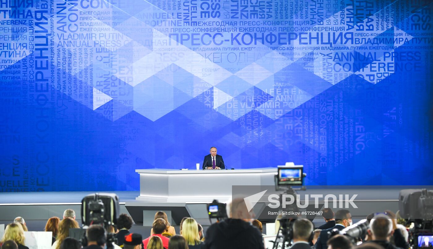 Russia Putin News Conference