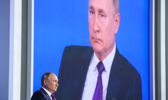Russia Putin News Conference