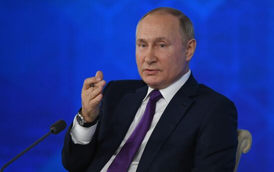 Russia Putin News Conference