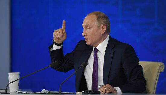 Russia Putin News Conference