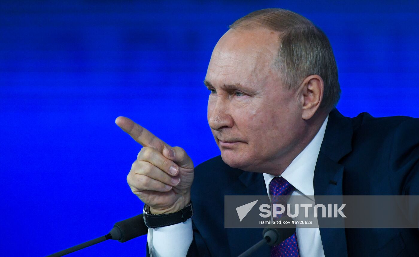 Russia Putin News Conference