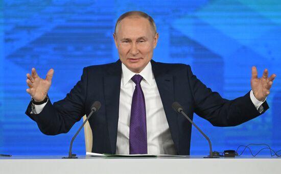 Russia Putin News Conference