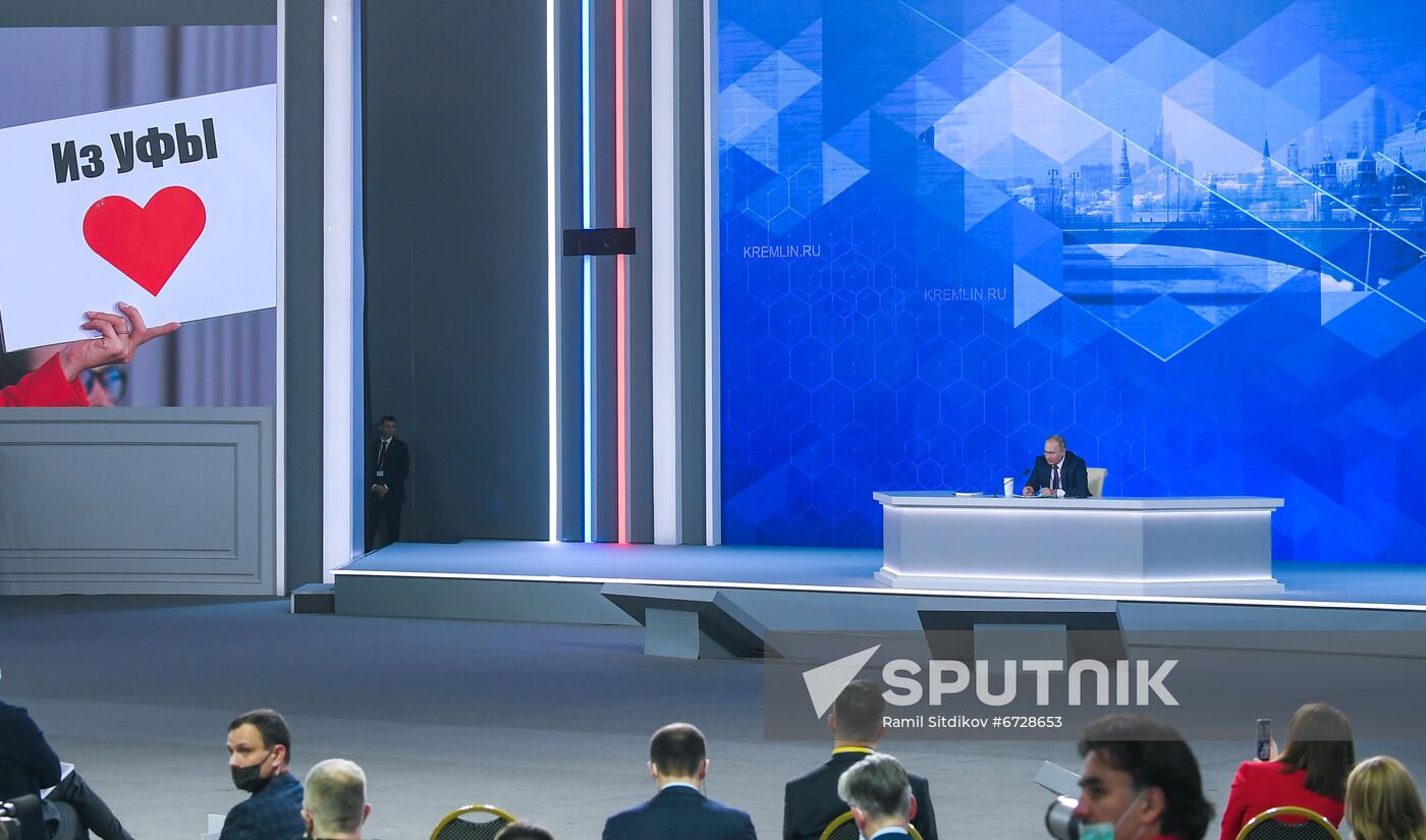 Russia Putin News Conference