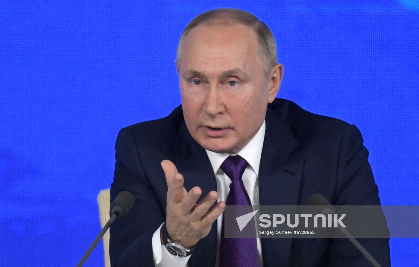 Russia Putin News Conference
