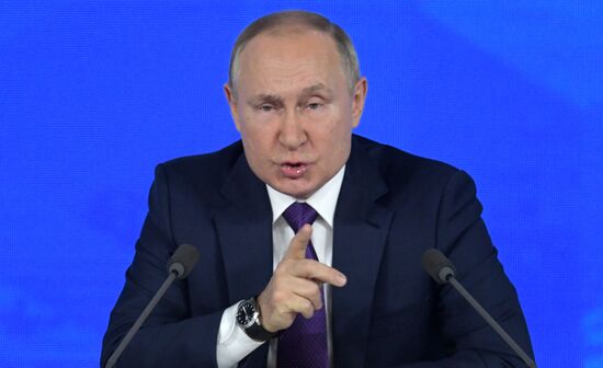 Russia Putin News Conference