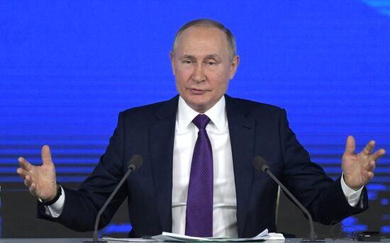 Russia Putin News Conference