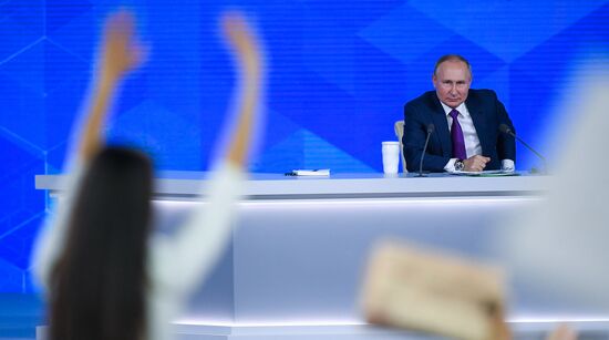 Russia Putin News Conference