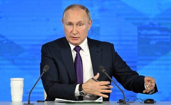 Russia Putin News Conference