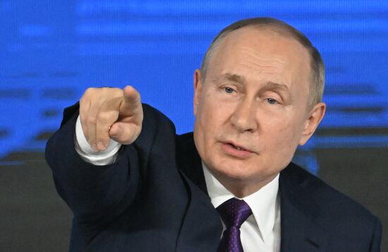 Russia Putin News Conference