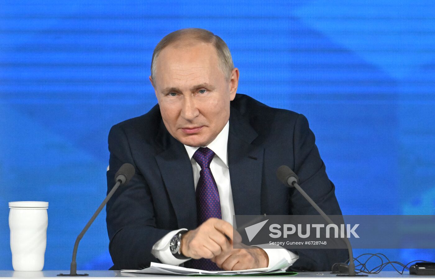 Russia Putin News Conference