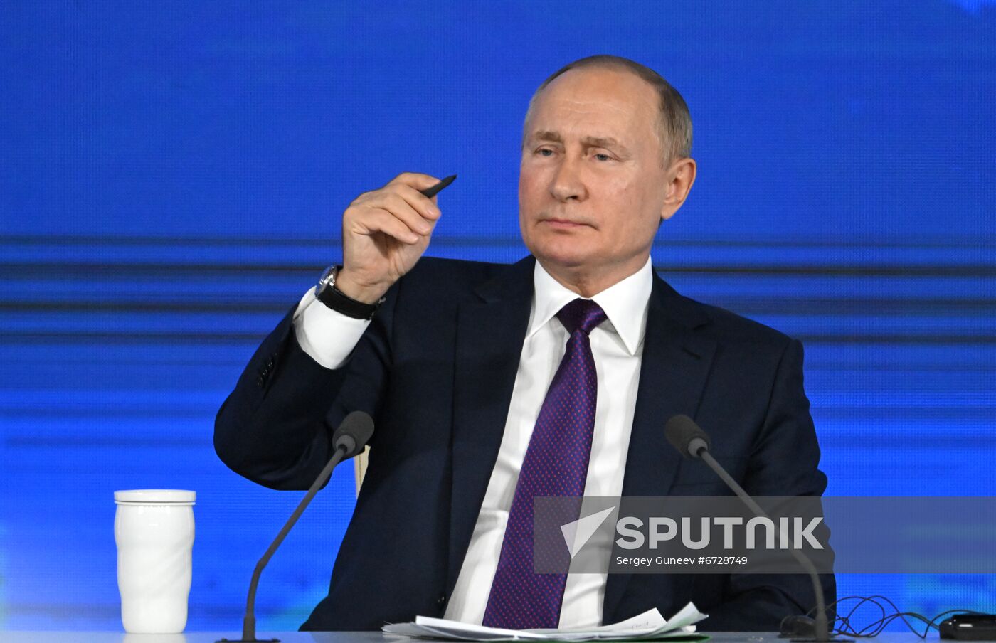 Russia Putin News Conference