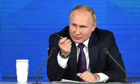 Russia Putin News Conference