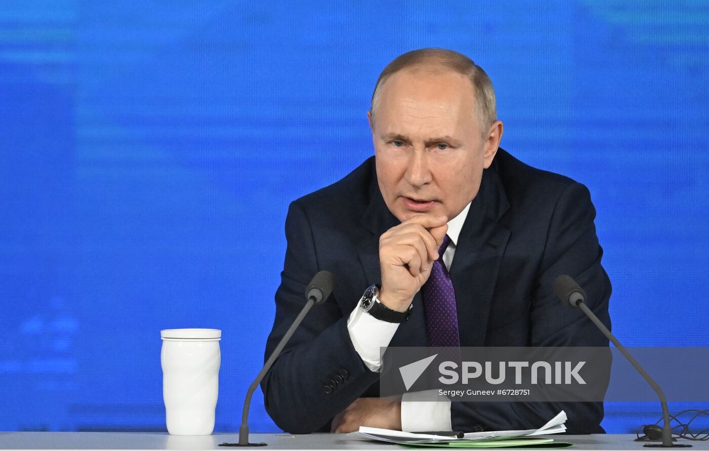 Russia Putin News Conference