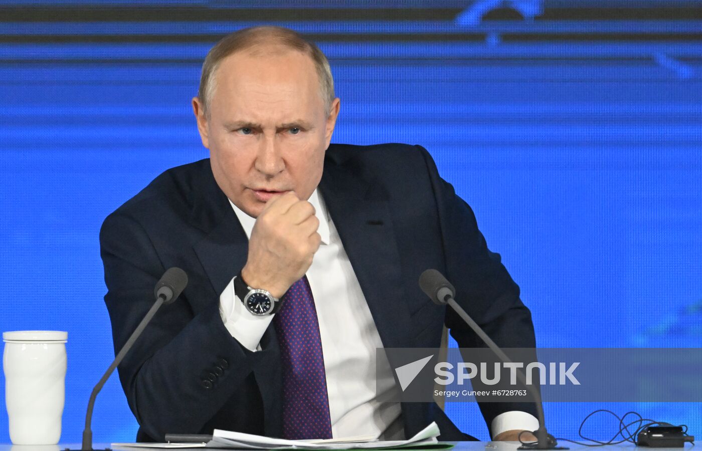Russia Putin News Conference