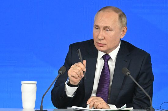 Russia Putin News Conference