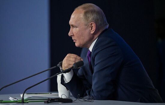 Russia Putin News Conference